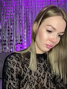 miss veroNika online show from February 10, 3:49 am