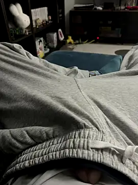 Frankieyyy1 online show from December 18, 4:22 pm