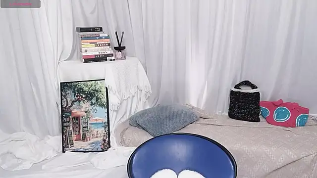 Emmaq996 online show from March 21, 1:07 am