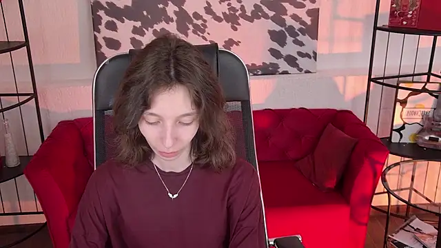 EmmanuellBrown online show from April 2, 11:06 am