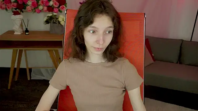 EmmanuellBrown online show from April 11, 1:13 am