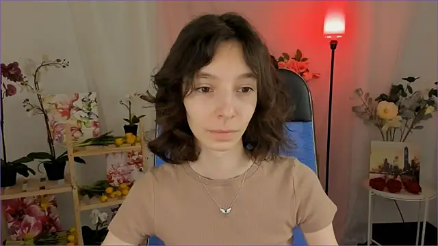 EmmanuellBrown online show from January 9, 4:08 am