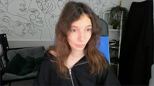 Snapshot of EmmanuellBrown chatting on November 7, 12:21 pm EmmanuellBrown online show from November 7, 12:21 pm