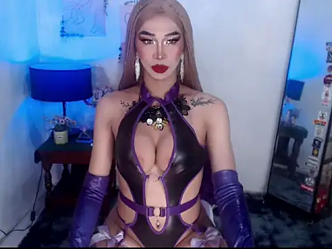 SexyhotasianKendra online show from November 10, 9:25 am