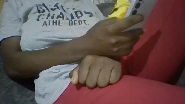 sexyonettt online show from September 26, 9:05 am