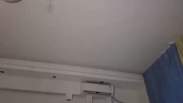 xiaojie2563 online show from March 19, 6:57 am