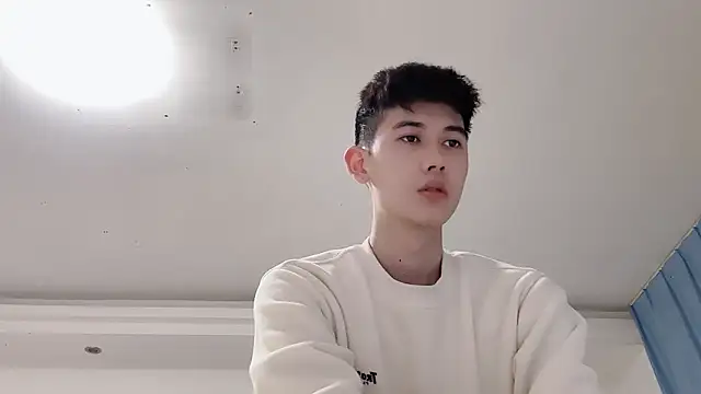 xiaojie2563 online show from March 5, 9:50 am