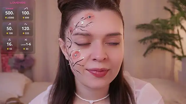 Snapshot of BlissHey chatting on October 28, 3:55 pm BlissHey online show from October 28, 3:55 pm