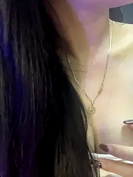 Snapshot of Mon_monbaby chatting on November 24, 6:30 pm Mon monbaby online show from November 24, 6:30 pm