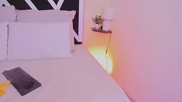 salem sp online show from November 14, 7:06 pm