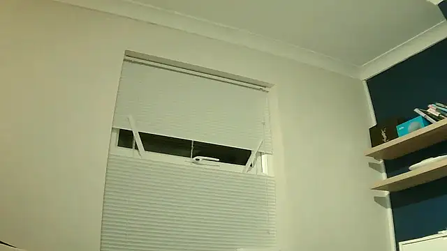 ASAIN VIRGIN ARIA online show from December 2, 8:32 pm