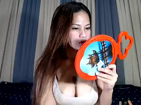 Snapshot of Trexiehot chatting on November 27, 8:53 pm Trexiehot online show from November 27, 8:53 pm