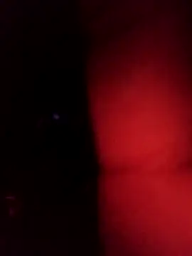 Snapshot of thekinglizard chatting on December 3, 4:35 am thekinglizard online show from December 3, 4:35 am