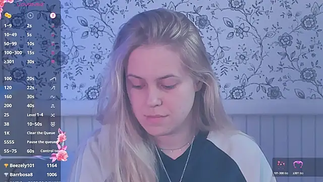 AngelAnty online show from April 13, 3:05 pm