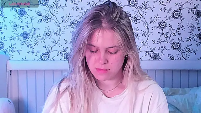 AngelAnty online show from June 24, 3:32 pm