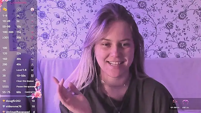 AngelAnty online show from January 12, 3:30 pm