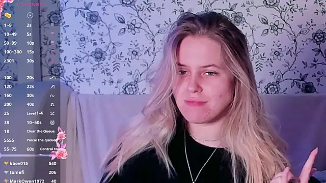 AngelAnty online show from January 31, 7:12 pm