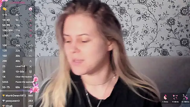 AngelAnty online show from January 16, 2:10 pm