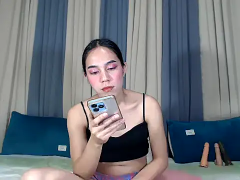 Jadehotcum online show from January 8, 1:06 pm