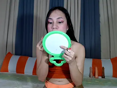 Snapshot of Jadehotcum chatting on October 20, 9:21 am Jadehotcum online show from October 20, 9:21 am