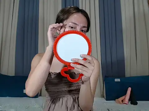 Snapshot of Jadehotcum chatting on June 8, 11:11 am Jadehotcum online show from June 8, 11:11 am