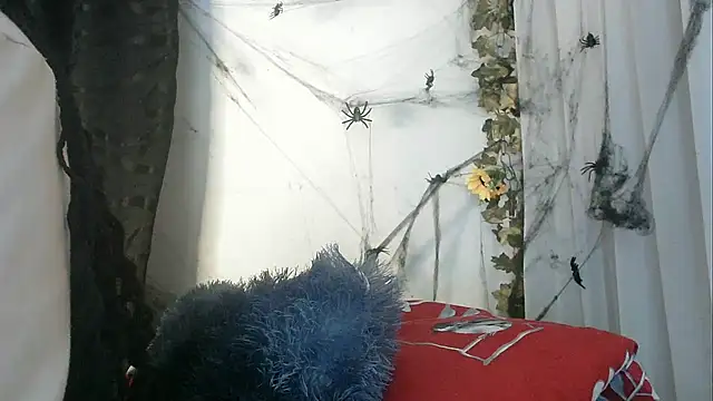 Snapshot of angelainparis28 chatting on October 14, 6:03 am angelainparis28 online show from October 14, 6:03 am