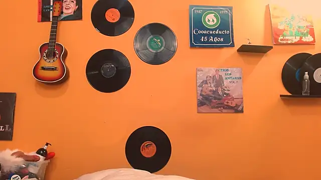 meisevil77 online show from January 8, 2:06 am