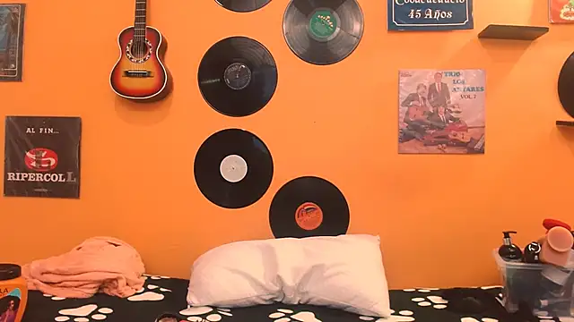 meisevil77 online show from November 15, 1:42 am