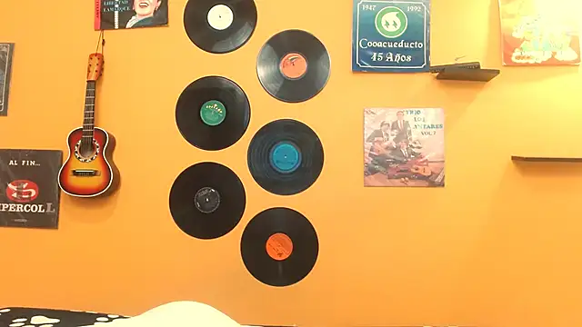 meisevil77 online show from September 10, 3:27 am