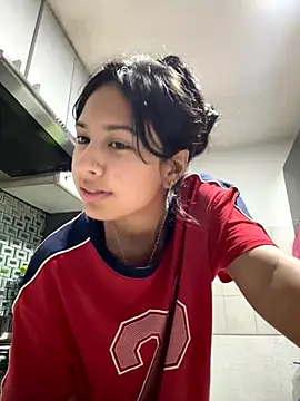 lynn9000 online show from October 27, 3:29 am