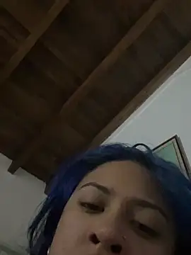 lynn9000 online show from June 6, 10:04 pm