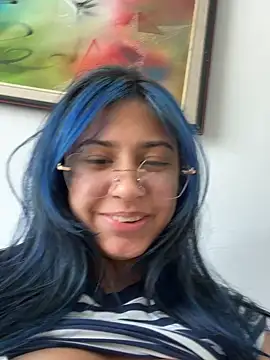 lynn9000 online show from June 25, 6:35 pm