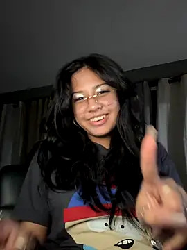 lynn9000 online show from November 12, 7:23 am