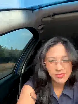 lynn9000 online show from November 27, 7:36 pm