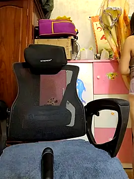 Bee sweet online show from October 28, 5:39 am