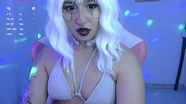 Snapshot of Hachiko_Love chatting on November 21, 5:06 am Hachiko Love online show from November 21, 5:06 am