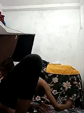 hiddennisha online show from October 2, 4:38 am