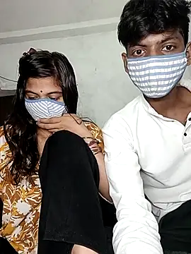 hiddennisha online show from October 3, 4:30 pm