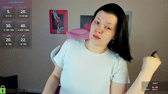 Michele Greenn online show from October 4, 1:07 am