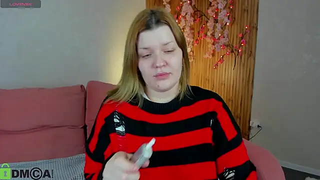 Michele Greenn online show from February 23, 1:07 am