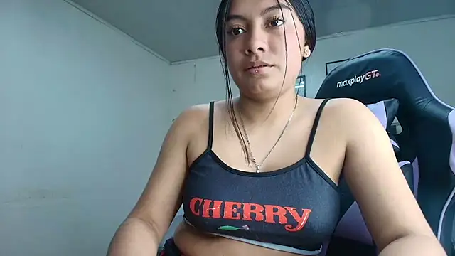 Janne  online show from July 10, 4:34 am