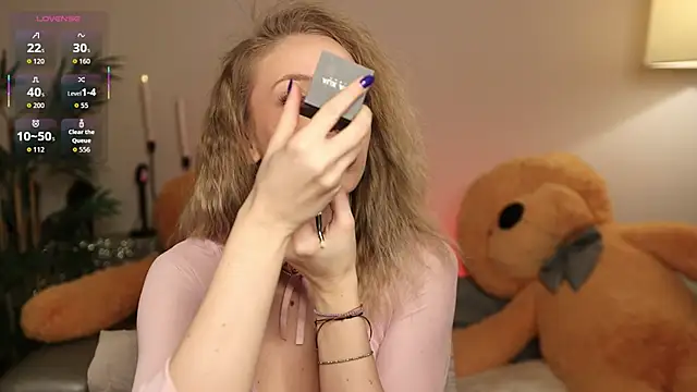 NovaHollisx online show from January 11, 4:41 am