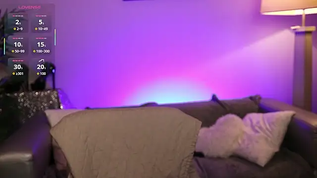 Snapshot of NovaHollisx chatting on November 24, 2:55 am NovaHollisx online show from November 24, 2:55 am