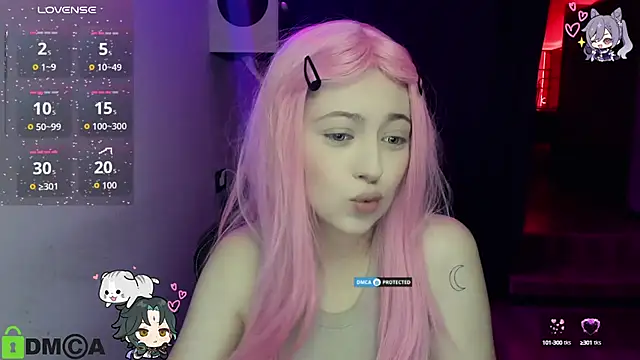 Snapshot of AmourLily chatting on October 11, 6:36 am AmourLily online show from October 11, 6:36 am