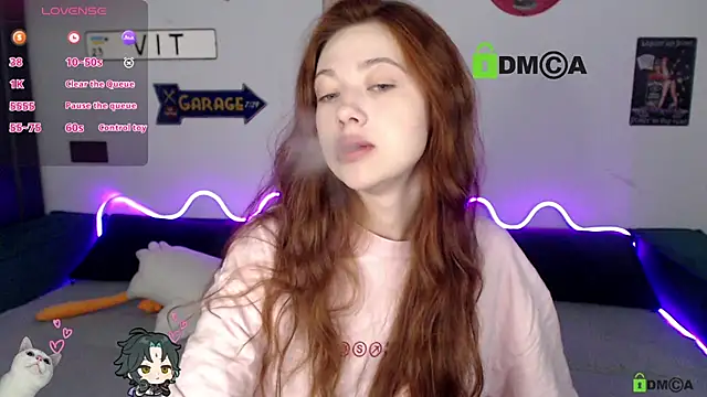 Snapshot of AmourLily chatting on July 12, 6:25 am AmourLily online show from July 12, 6:25 am