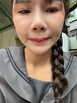 Adora188 online show from April 22, 8:10 am