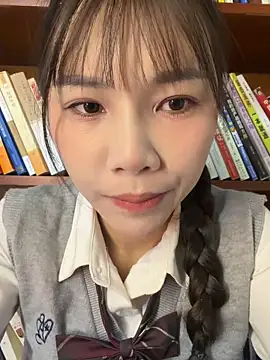 Adora188 online show from March 19, 7:08 am