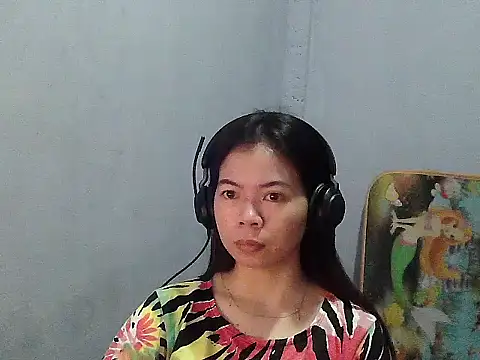 SweetSexyTrixie online show from May 6, 8:24 pm
