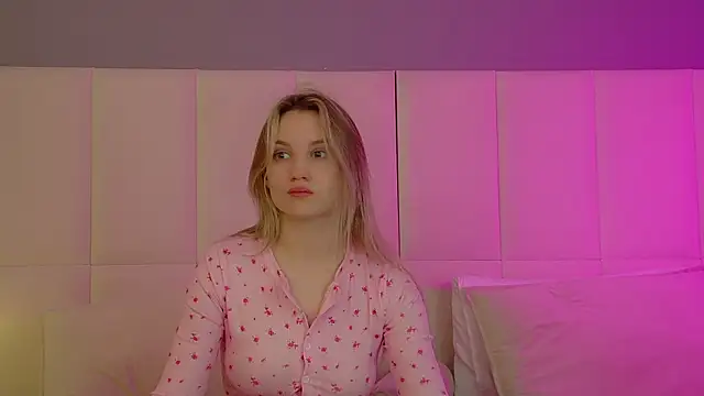 StacyEvances online show from January 13, 6:12 pm