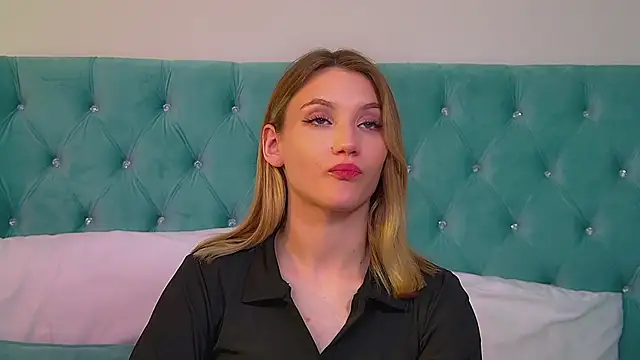 StacyEvances online show from June 2, 4:23 am